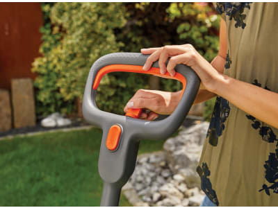 Gardena Akku-Rasenmäher HandyMower 22/18V P4A Ready-To-Use Set 50 für kleine und komplexe Rasenflächen bis zu 50 m² pro Akku-Laufzeit Gardena Akku-Rasenmäher HandyMower 22/18V P4A Ready-To-Use Set 50 für kleine und komplexe Rasenflächen bis zu 50 m² pro Akku-Laufzeit