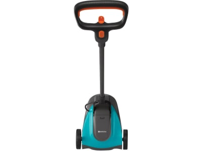 Gardena Akku-Rasenmäher HandyMower 22/18V P4A 50 ohne Akku, ohne Ladegerät für kleine und komplexe Rasenflächen bis zu 50 m² pro Akku-Laufzeit Gardena Akku-Rasenmäher HandyMower 22/18V P4A 50 ohne Akku, ohne Ladegerät für kleine und komplexe Rasenflächen bis zu 50 m² pro Akku-Laufzeit