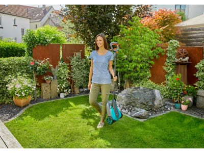 Gardena Akku-Rasenmäher HandyMower 22/18V P4A 50 ohne Akku, ohne Ladegerät für kleine und komplexe Rasenflächen bis zu 50 m² pro Akku-Laufzeit Gardena Akku-Rasenmäher HandyMower 22/18V P4A 50 ohne Akku, ohne Ladegerät für kleine und komplexe Rasenflächen bis zu 50 m² pro Akku-Laufzeit