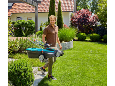 Gardena Akku-Rasenmäher PowerMax 32/36V P4A Ready-To-Use Set 200 inkl. Akkus und Ladegerät Gardena Akku-Rasenmäher PowerMax 32/36V P4A Ready-To-Use Set 200 inkl. Akkus und Ladegerät