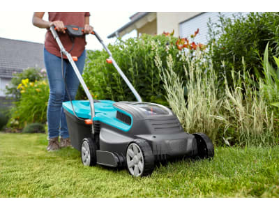 Gardena Akku-Rasenmäher PowerMax 32/36V P4A Ready-To-Use Set 200 inkl. Akkus und Ladegerät Gardena Akku-Rasenmäher PowerMax 32/36V P4A Ready-To-Use Set 200 inkl. Akkus und Ladegerät