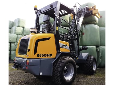 GIANT® Radlader "Giant G2500 HD" Hubhöhe 2.964 mm, Hubkraft 1.750 kg