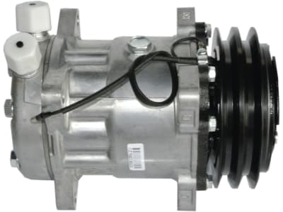 Klimakompressor 12 V mit Riemenscheibe Ø 132 mm, 2 Rippen, für Traktor Deutz-Fahr, JCB, 858020N Klimakompressor 12 V mit Riemenscheibe Ø 132 mm, 2 Rippen, für Traktor Deutz-Fahr, JCB, 858020N