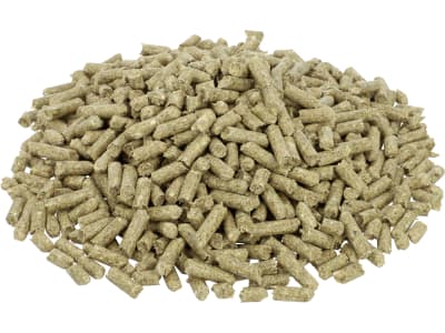 DERBY® Standard haferfreies, voll mineralisiertes Pelletfutter 25 kg Sack DERBY® Standard haferfreies, voll mineralisiertes Pelletfutter 25 kg Sack