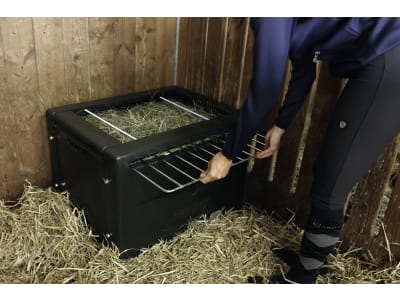 KERBL Heuraufe "HayBox" 80,8 x 56 x 61 cm Fassungsvermögen 8 – 10 kg, für Pferde, 3210373