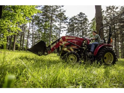 YANMAR Traktor "YT235R" mit Überrollbügel 25,5 kW (35 PS)