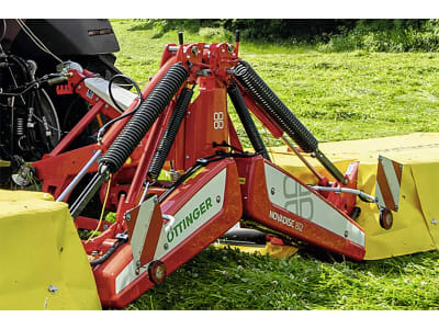 Pöttinger Scheibenmähwerk "NovaDisc 732" 7,24 m, Dreipunktanbau Heck, Mähkombination, Seitenaufhängung