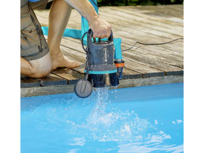 Gardena Klarwasser-Tauchpumpe 9000 Klarwasserpumpe, Wasserpumpe 09030-61 Gardena Klarwasser-Tauchpumpe 9000 Klarwasserpumpe, Wasserpumpe 09030-61