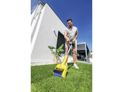 GLORIA® MultiBrush Pflegewalze für Kunstrasen Nylonbürste GLORIA® MultiBrush Pflegewalze für Kunstrasen Nylonbürste