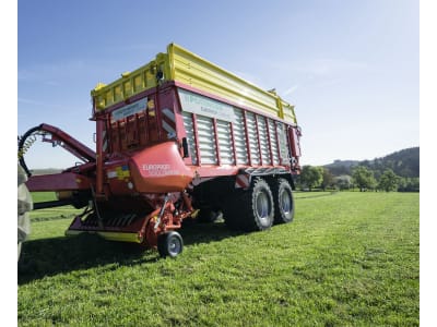 Pöttinger Ladewagen "Europrofi Combiline 5010 D" Ladevolumen 28 m³ mit Mehrzweck-Rotor, 2 Dosierwalzen
