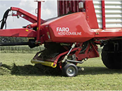 Pöttinger Ladewagen "Faro 4010 D Combiline" Ladevolumen 22 m³ mit Mehrzweck-Rotor, 2 Dosierwalzen Pöttinger Ladewagen "Faro 4010 D Combiline" Ladevolumen 22 m³ mit Mehrzweck-Rotor, 2 Dosierwalzen