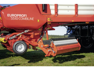 Pöttinger Ladewagen "Europrofi Combiline 5510 D" Ladevolumen 31 m³ mit Mehrzweck-Rotor, 2 Dosierwalzen