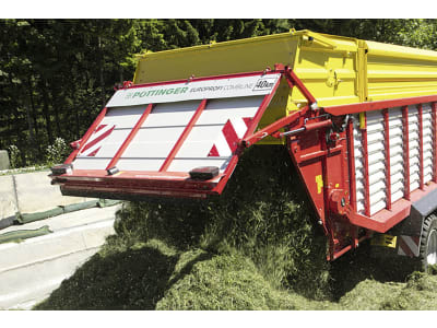 Pöttinger Ladewagen "Europrofi Combiline 5510 D" Ladevolumen 31 m³ mit Mehrzweck-Rotor, 2 Dosierwalzen