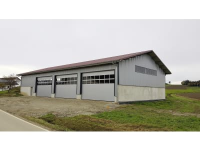 Hallenbau Hallenbau