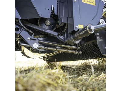 Pöttinger Rundballenpresse "Impress 3130 FC Pro" Ø Ballen 1,30 m mit Wickler Pöttinger Rundballenpresse "Impress 3130 FC Pro" Ø Ballen 1,30 m mit Wickler