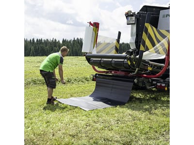 Pöttinger Rundballenpresse "Impress 3130 FC Pro" Ø Ballen 1,30 m mit Wickler