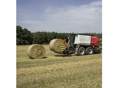 Pöttinger Rundballenpresse "Impress 3160 VC Pro" Ø Ballen 0,80 – 1,55 m mit Wickler Pöttinger Rundballenpresse "Impress 3160 VC Pro" Ø Ballen 0,80 – 1,55 m mit Wickler