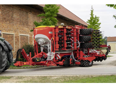 Pöttinger Sämaschine "Terrasem" Pöttinger Sämaschine "Terrasem"