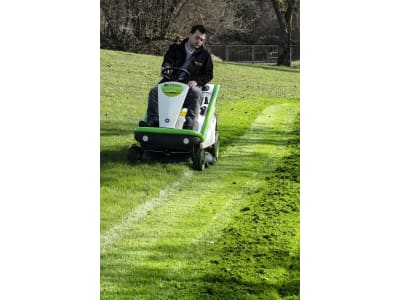 ETESIA Aufsitzmäher "Bahia MKM" Schnittbreite 85 cm, 9,4 kW (12,5 PS) ETESIA Aufsitzmäher "Bahia MKM" Schnittbreite 85 cm, 9,4 kW (12,5 PS)