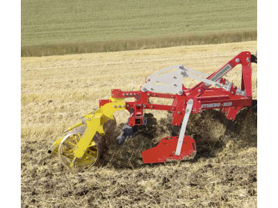 Pöttinger Grubber "SYNKRO" 2-balkig Dreipunktanbau