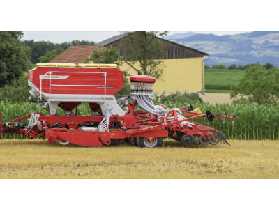 Pöttinger Sämaschine "Terrasem Fertilizer"