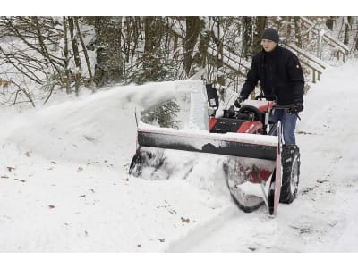 KÖPPL Einachsschlepper "Gekko" Benzin 17,2 kW (23,4 PS) Antrieb hydrostatisch