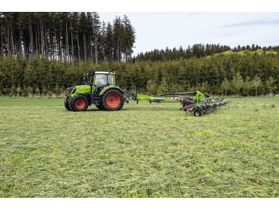 Fendt Traktor "314 Vario" Gen4 97 kW (132 PS) bei 2.100 min⁻¹