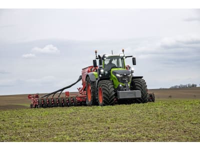 Fendt Traktor "1000 Vario"