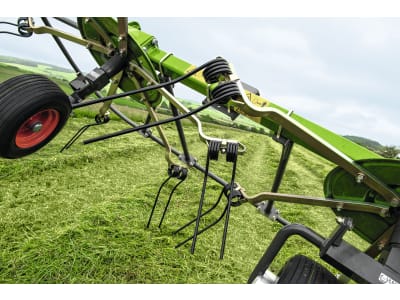 Fendt Heuwender "Twister 8608 DN" 8,60 m Dreipunktanbau Kat. 1; Dreipunktanbau Kat. 2