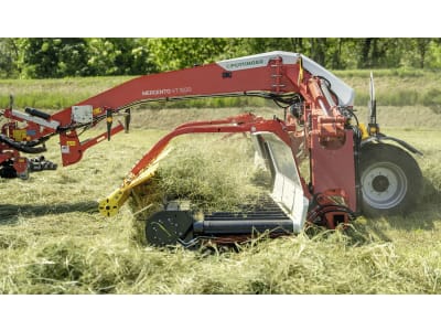 Pöttinger Bandschwader "Mergento VT 9220" 7,60 – 9,20 m Schwadablage mittig; seitlich, gezogen, Heck Pöttinger Bandschwader "Mergento VT 9220" 7,60 – 9,20 m Schwadablage mittig; seitlich, gezogen, Heck