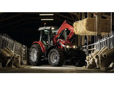 Massey Ferguson Traktor "MF 5S.135" 99 kW (135 PS) bei 2.000 min⁻¹