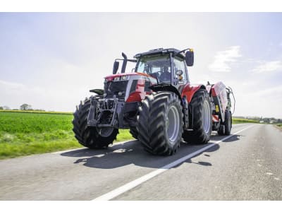 Massey Ferguson Traktor "MF 7S.190" 162 kW (220 PS) bei 1.500 min⁻¹