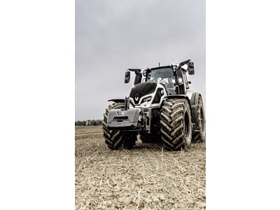 VALTRA Traktor "Q-Serie" VALTRA Traktor "Q-Serie"