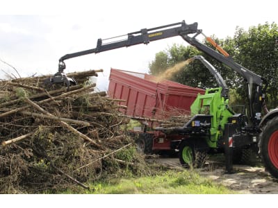 Heizohack® Häcksler "HM 8-400 K" kranbeschickt, mit Fahrwerk, Zugdeichsel Heizohack® Häcksler "HM 8-400 K" kranbeschickt, mit Fahrwerk, Zugdeichsel