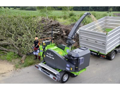 Heizohack® Holzhäcksler "HM 6-300 VM" handbeschickt, mit Fahrwerk