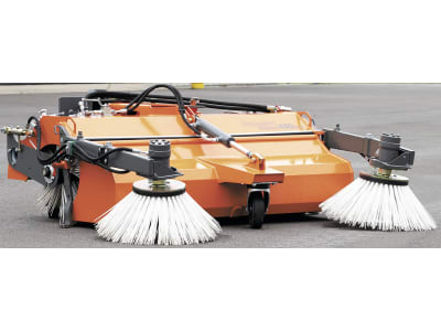 bema® Kehrmaschine "Kommunal 450 Dual" bema® Kehrmaschine "Kommunal 450 Dual"