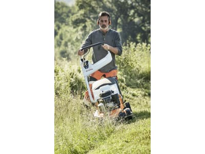 STIHL Benzin-Rasenmäher "RM 756 YC" 2,9 kW (3,9 PS) Schnittbreite 54 cm, 6378 011 3421