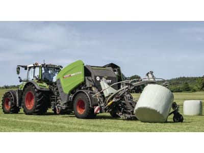 Fendt Rundballenpresse "Rotana 130 F Combi" feste Presskammer