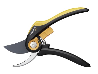 Fiskars Plus™ SmartFit Bypass-Gartenschere P541 Fiskars Plus™ SmartFit Bypass-Gartenschere P541