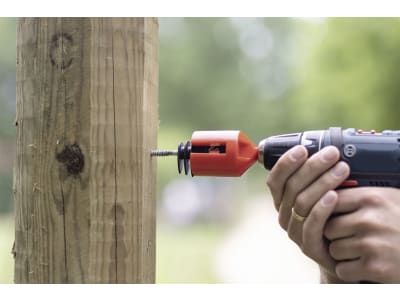 Ako Ringisolator Holzgewinde, schwarz, für Litze, Seil, Band bis 10 mm, mit Einschraubhilfe Ako Ringisolator Holzgewinde, schwarz, für Litze, Seil, Band bis 10 mm, mit Einschraubhilfe