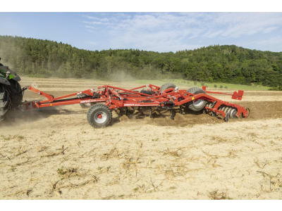Horsch Grubber "Terrano 4.4 GX" 4,00 m 13 Zinken