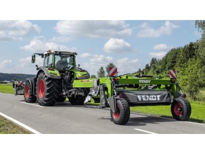 Fendt Scheibenmähwerk "Slicer T" 3,00 m Heck Transportfahrwerk