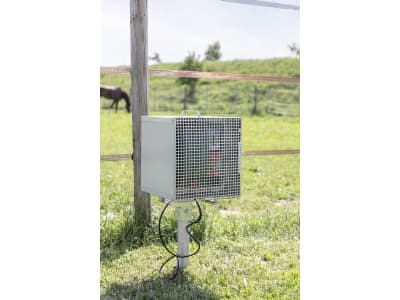 Ako Tragebox 375 x 375 x 335 mm elektrifizierbar, absperrbar für Weidezaungeräte bis max. B x H x T 365 x 110 x 370 mm, 44650 Ako Tragebox 375 x 375 x 335 mm elektrifizierbar, absperrbar für Weidezaungeräte bis max. B x H x T 365 x 110 x 370 mm, 44650