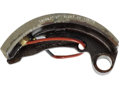 Fendt Bremsbacke 180 x 60 mm, für Fußbremse Farmer 240 – 280, 304 – 305, Geräteträger F 345 GT – F 370 GT, 246100150300 Fendt Bremsbacke 180 x 60 mm, für Fußbremse Farmer 240 – 280, 304 – 305, Geräteträger F 345 GT – F 370 GT, 246100150300