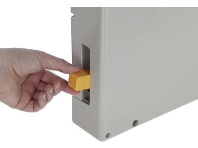 SmartCoop Hühnerklappe horizontal, mit Zahnstangenantrieb für Geflügelställe, 70645 SmartCoop Hühnerklappe horizontal, mit Zahnstangenantrieb für Geflügelställe, 70645