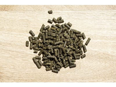 St. Hippolyt Equigard Classic ohne Getreidestärke & low carb für leichtfuttrige / übergewichtige Pferde und Ponys 25 kg Sack St. Hippolyt Equigard Classic ohne Getreidestärke & low carb für leichtfuttrige / übergewichtige Pferde und Ponys 25 kg Sack