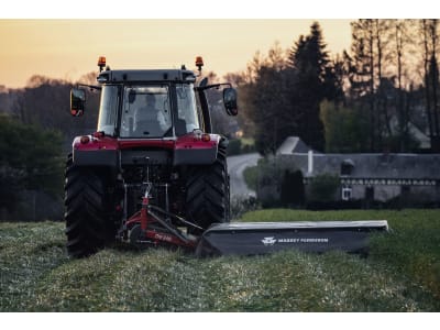 Massey Ferguson Scheibenmähwerk "MF DM 246" 2,42 m, Dreipunktanbau Heck Seitenaufhängung