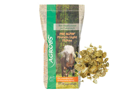AGROBS Pre Alpin Protein Light Flakes eiweißarmer Heuersatz ohne Kräuterzusatz Flocken 15 kg Sack AGROBS Pre Alpin Protein Light Flakes eiweißarmer Heuersatz ohne Kräuterzusatz Flocken 15 kg Sack