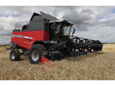 Massey Ferguson Mähdrescher "MF Activa S" Massey Ferguson Mähdrescher "MF Activa S"