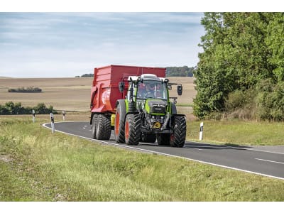 Fendt Traktor "210 S Vario" Gen 3 77 kW (104 PS) bei 2.100 min⁻¹